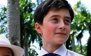 18 Celebrities Before The Fame Hit Them – See If You Can Recognize At Least 15