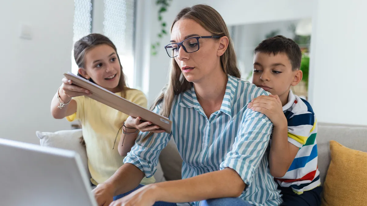 Man Pressures Wife To Have Children She Never Wanted, Gets A Harsh Reality Check 7 Years And 2 Kids Later