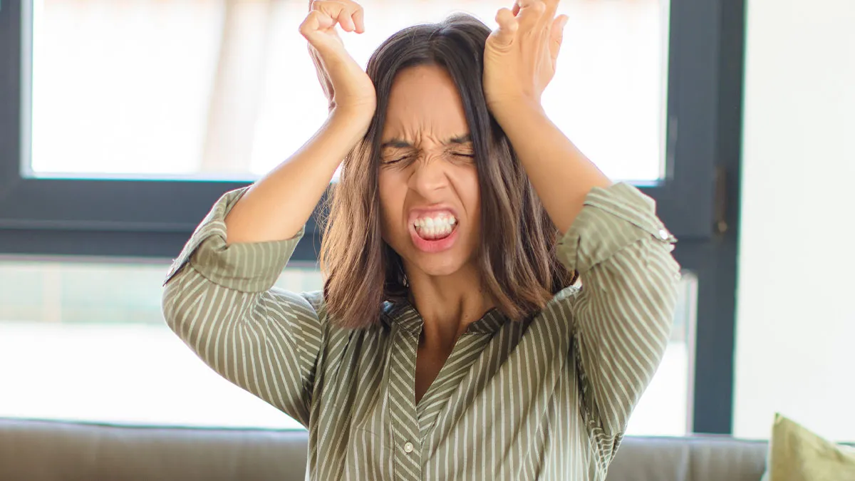 Woman Despises BF Who Has Been Draining Her Savings For Years, Dumps Him Due To Financial Stress