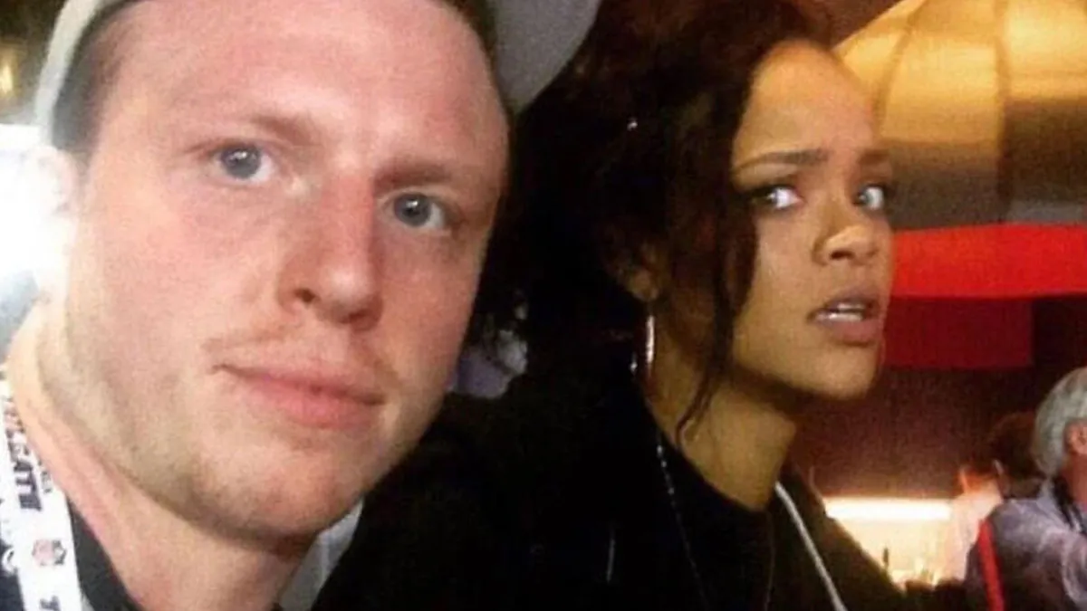 22 Fans que pidieron una foto a un famoso en el peor momento