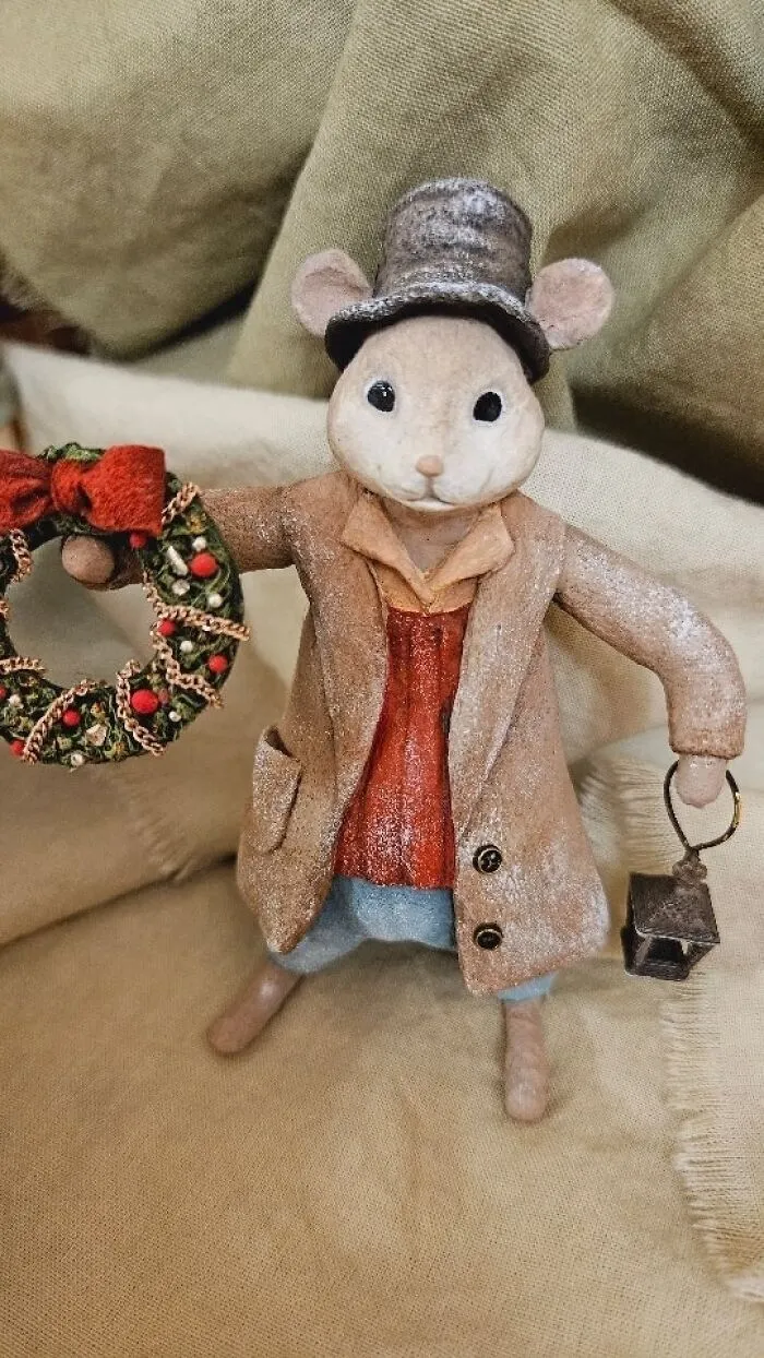 A Teacher Told Her She Had No Artistic Talent, Now She Creates These Incredible Cotton Wool Sculptures (33 Pics)