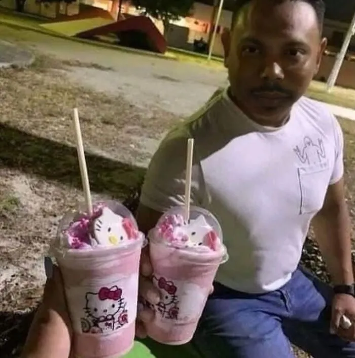 36 Dumb Posts People Had To Screenshot And Pass On To Others