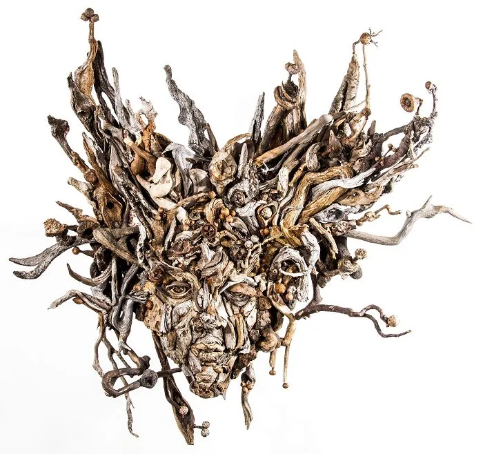 27 Mesmerizing Portrait Sculptures Crafted From Naturally Found Wood By This Artist
