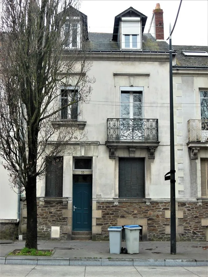 41 Of The Most Famous 'Unsolved' Mysteries That Actually Have Explanations