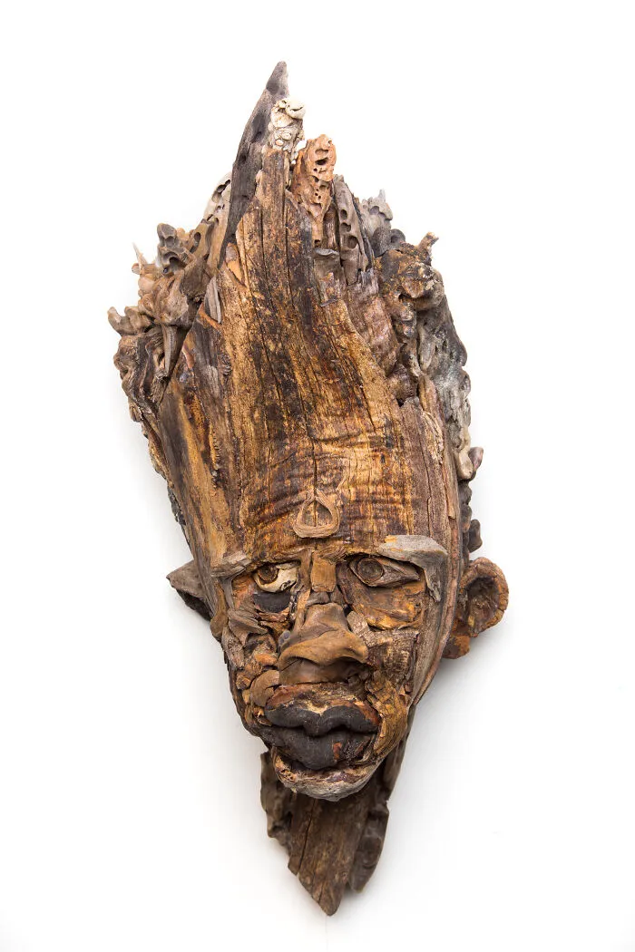 27 Mesmerizing Portrait Sculptures Crafted From Naturally Found Wood By This Artist