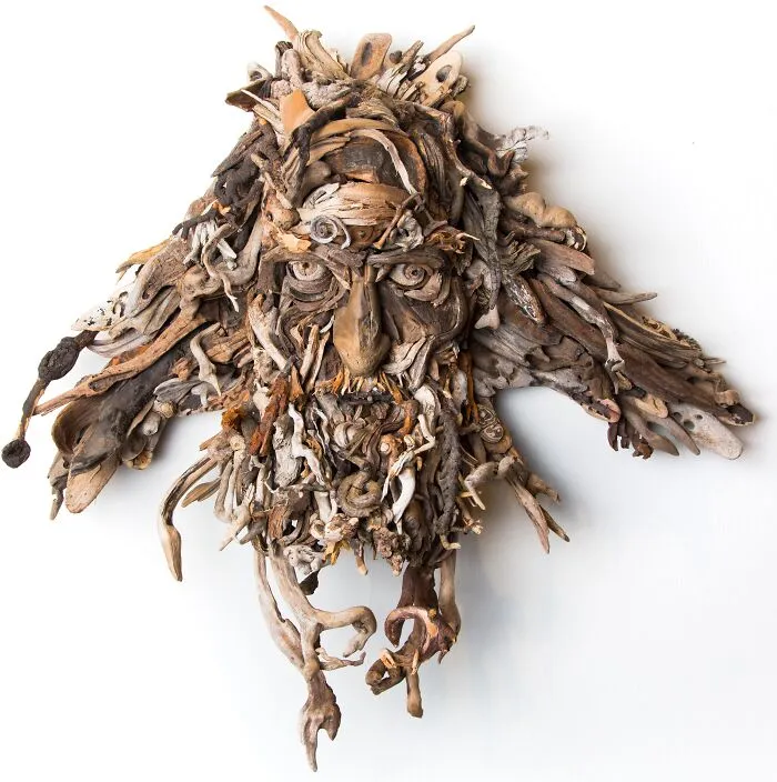 27 Mesmerizing Portrait Sculptures Crafted From Naturally Found Wood By This Artist