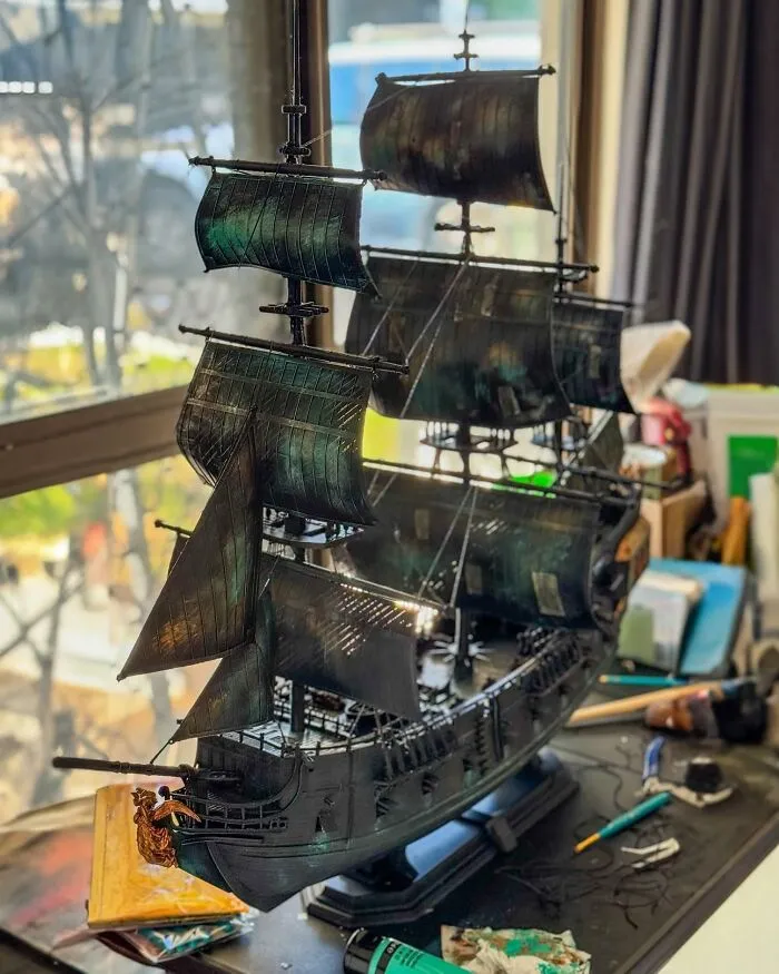 This Beautiful Black Pearl Model From The Pirates Of The Caribbean Looks Like One Of The Best 3D Printer Projects You Can Recreate