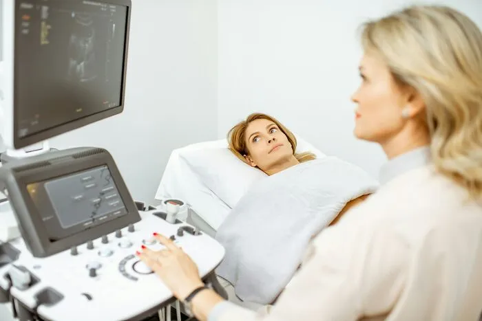 “Stop Sleeping Around”: 74 Embarrassing, Awkward, And Downright Horrible Gynecologist Encounters