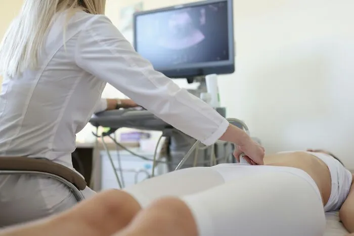 “Stop Sleeping Around”: 74 Embarrassing, Awkward, And Downright Horrible Gynecologist Encounters