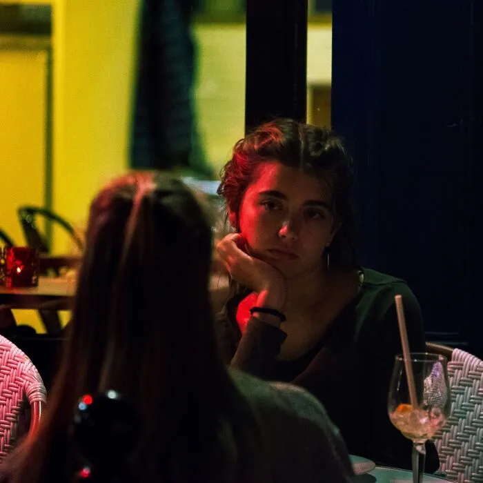 53 Things Bartenders Overheard That They Wish They Could Forget