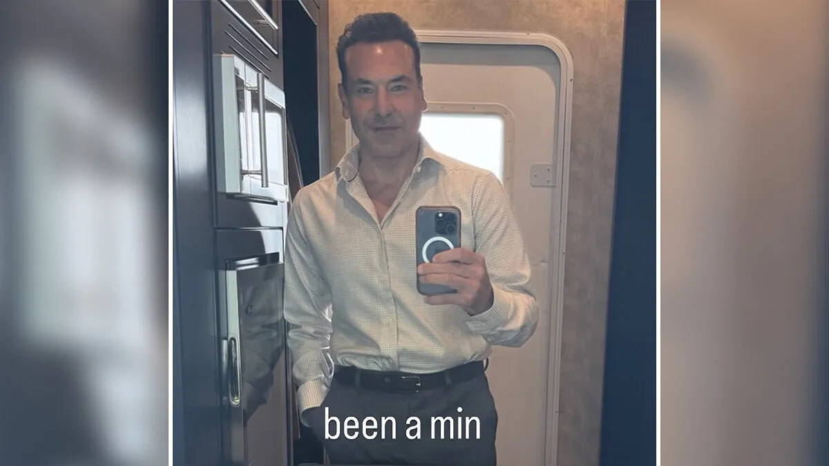 Major Hollywood Star Blows Fans Away With "Unrecognizable" Look In New Photo