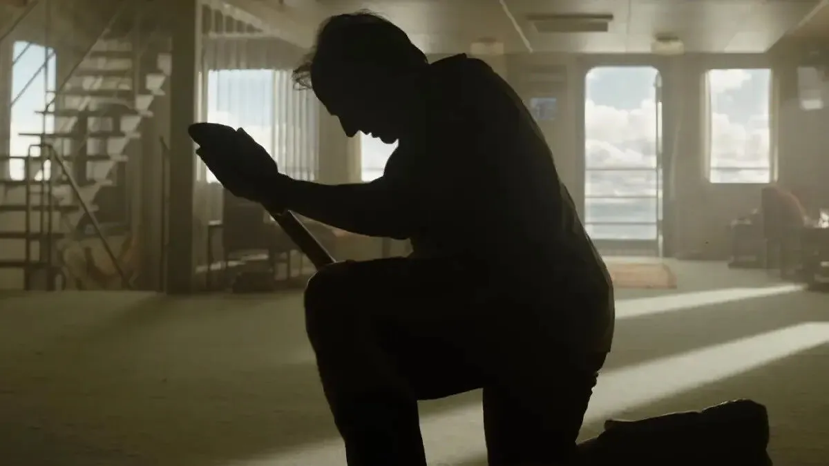 Tom Cruise's Incredible Transformation Hailed As Oscar-Worthy After Trailer For Next Movie Drops