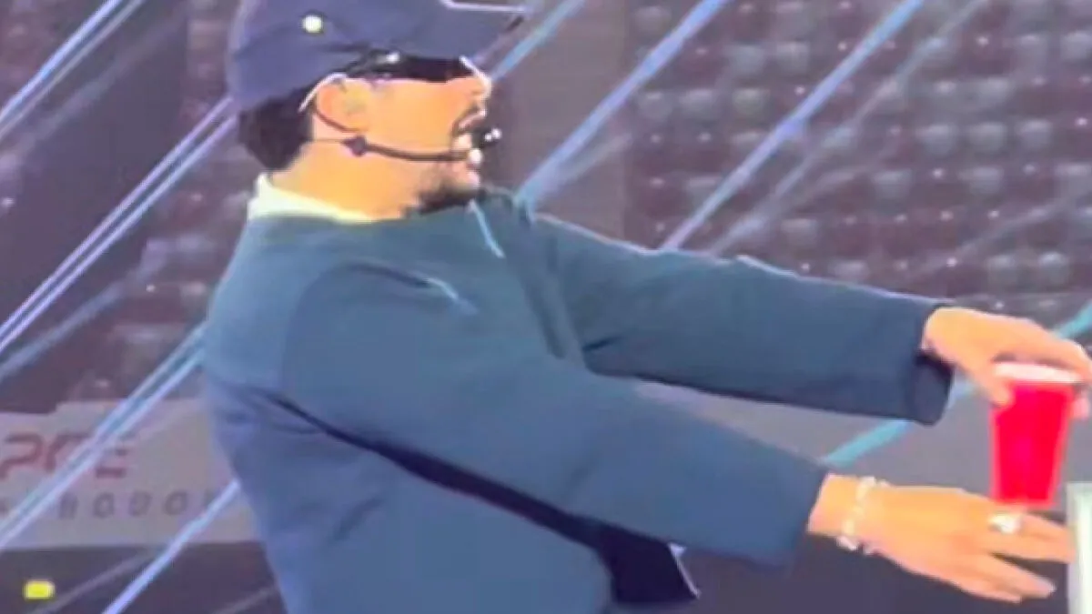 “I Got Pregnant Just Watching”: Fans Lose It Over Bad Bunny’s Steamy Dance Move