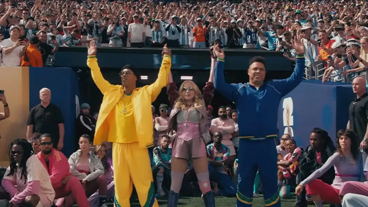 "Awful Performance":  Viewers Zoom In On Madonna And Justin Bieber’s Bizarre World Cup Spectacle