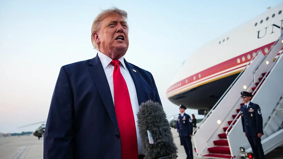 Donald Trump Body Double Conspiracy Theory Gains Ground After People Spot Detail In Background Of Interview