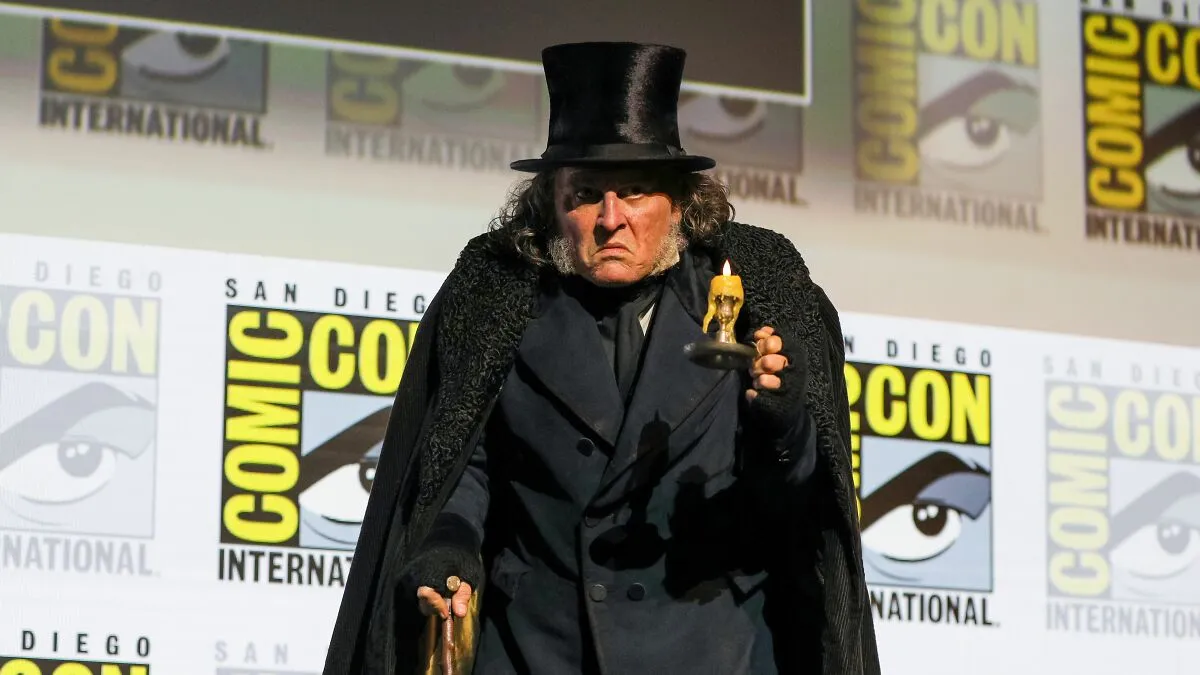Controversial Hollywood Star, 63, Sparks Outrage With Bizarre, Unrecognizable Transformation At Comic-Con