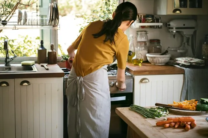 “The Marriage Did Not Last”: 80 International Dating Culture Shocks People Never Saw Coming