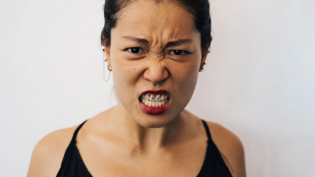 Shopper Says "No" To Entitled Mom, Then Realizes Something Is Horribly Wrong