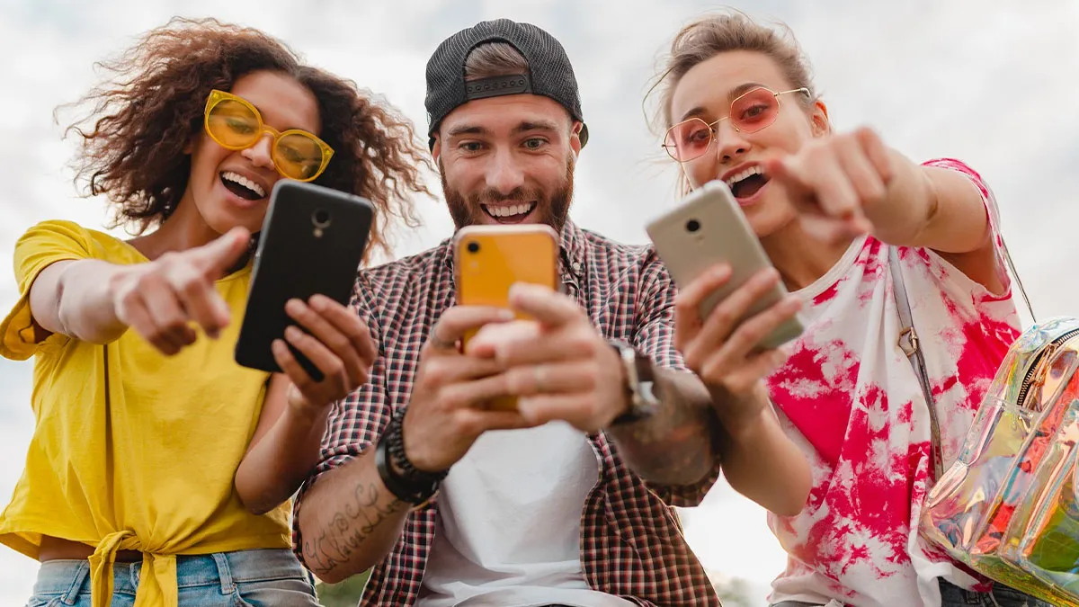 People Online Name 29 Modern Things They Believe History Won't Judge Kindly