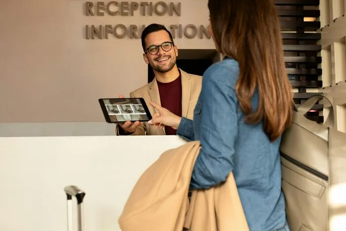 “Don’t Drink That Hotel Water By The Front Desk”: 32 Hotel Secrets Employees Think Travelers Should Know