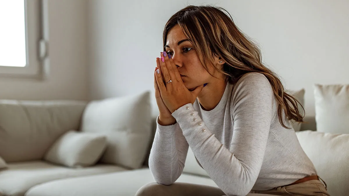 Woman Finds Out She Has No Idea Who Her Husband Really Is, Asks The Internet For Advice