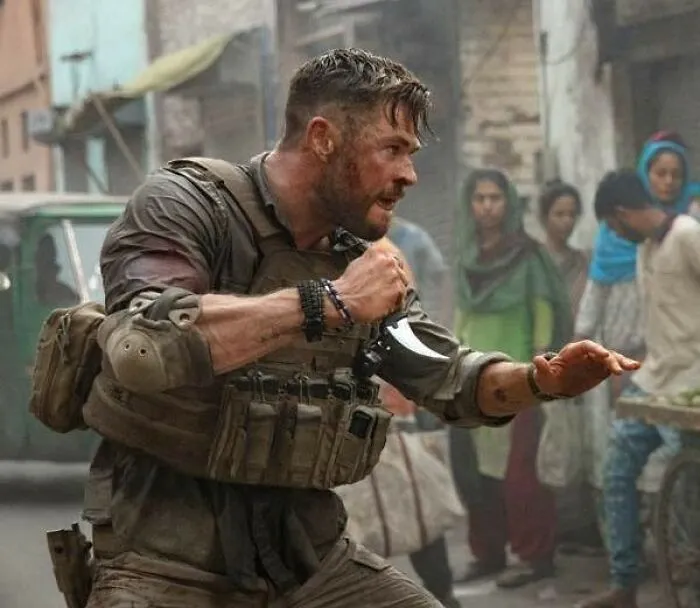 52 Injuries We See In Movies All The Time That Actually Work Totally Differently IRL 