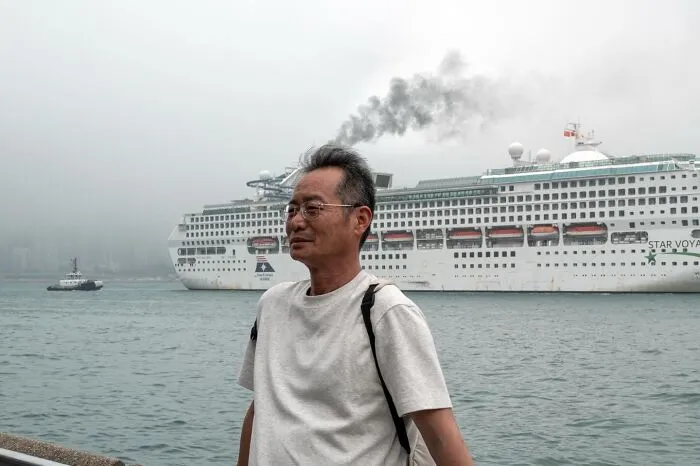 This Photographer Captures Hilarious Coincidences Most People Would Never Notice (35 New Pics)