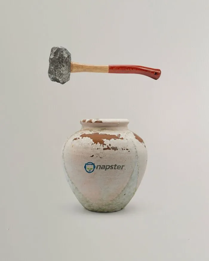 16 Incredible Artworks That Turn Modern Technology Into Ancient Relics