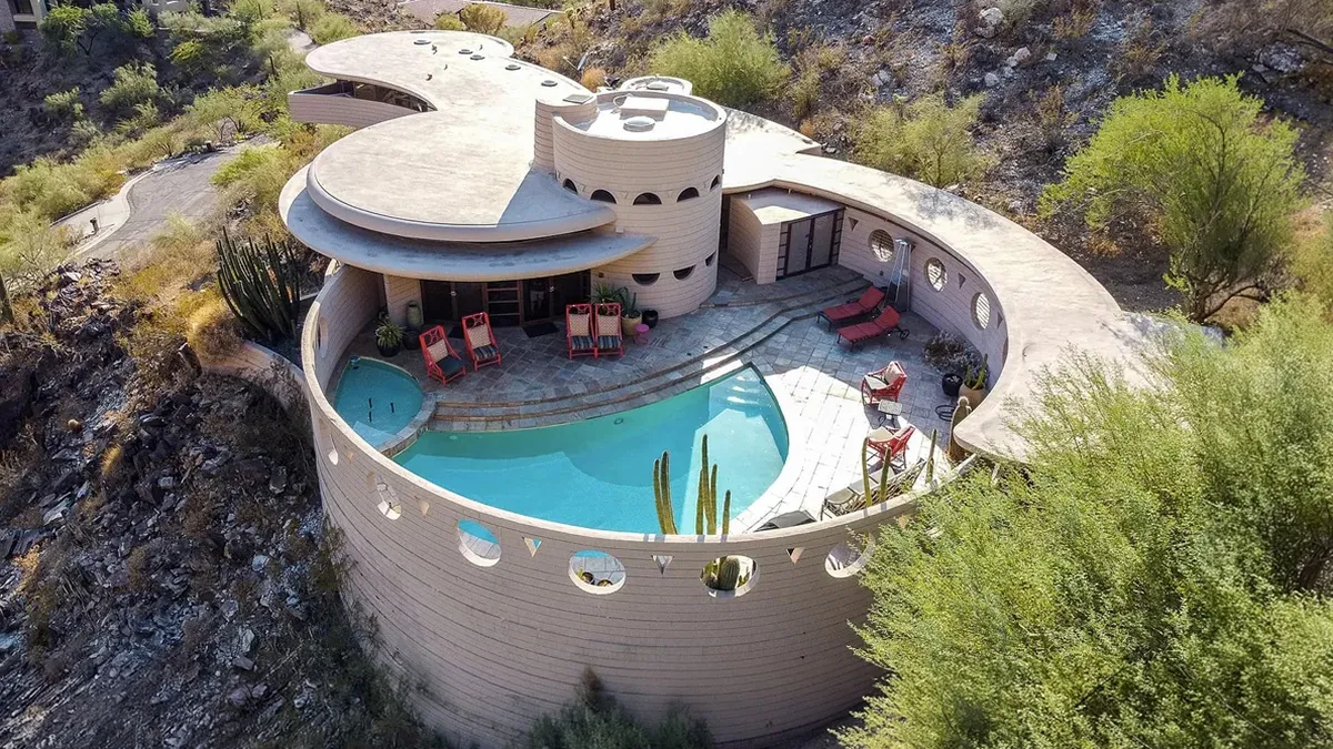 Great Design Never Goes Out Of Style, And These 38 Examples Shared By This Page Prove It