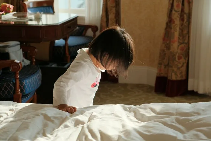 40 Terrifying Experiences Babysitters Went Through While Just Trying To Do Their Jobs