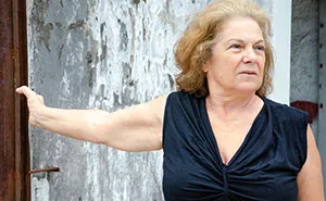 DIL Horrified After MIL Goes Ballistic And Uses Illegal Means To Kick Out Son, DIL, And Grandkids