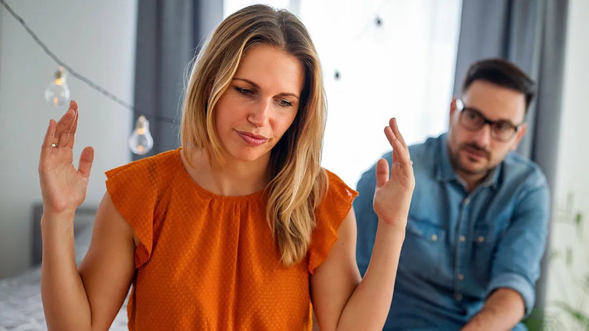 Husband Leaves Wife During Labor, Can't Believe She Says She "Doesn't Consider Him Her Husband"