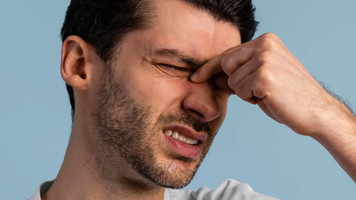 Guy Walks Into Doctor’s Office Expecting Glasses, Walks Out Planning Goodbye Calls To His Family 