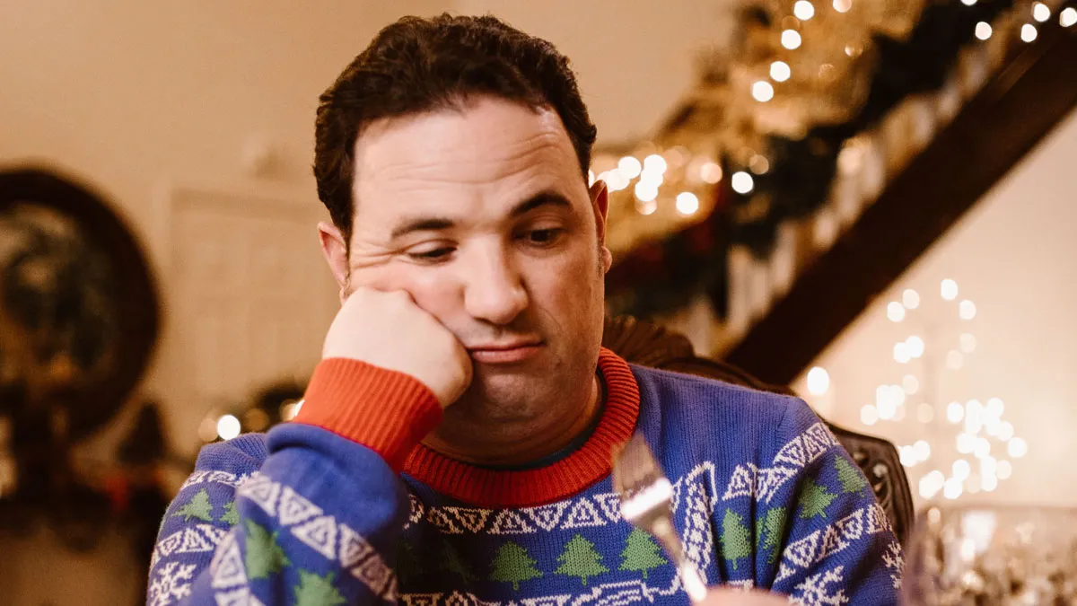 Husband Left His "Boring" Wife For Someone More Exciting, Years Later He's Still Thinking About Her Face