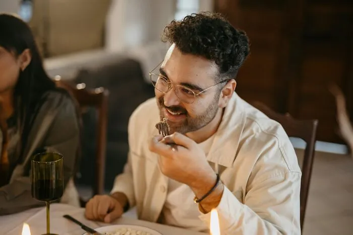 “The Marriage Did Not Last”: 80 International Dating Culture Shocks People Never Saw Coming