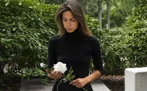 Woman's Plan To Attend Former Best Friend's Funeral Sparks A Brutal Reality Check From Her Mom