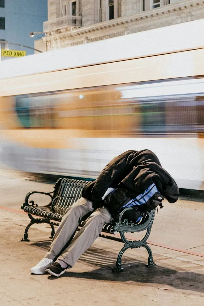 "The Whole Store Went Quiet": 35 Public Horror Stories That Are Worse Than Any Horror Movie