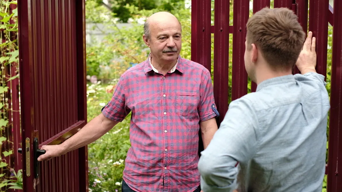  Neighbor From Hell Bullies Elderly Couple, Ends Up Losing Everything He Worked For