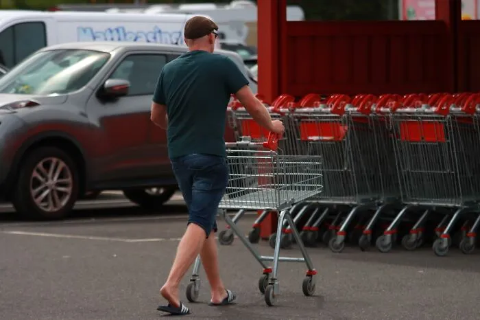 81 Stereotypically White Phrases That Crack People Up Every Time