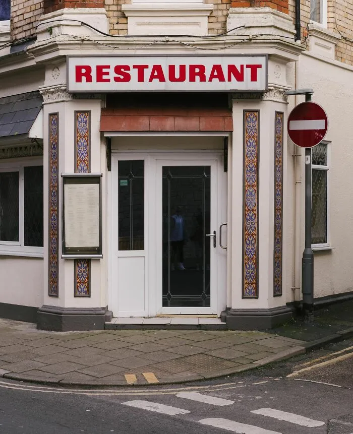 “I Was Gagging”: 63 Public Places That Were Hiding Absolutely Revolting Secrets