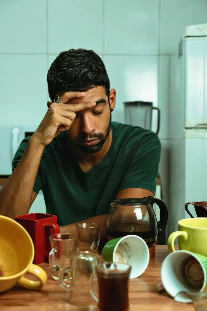 50 Times Visiting Someone's Home Turned Into An Absolute Nightmare
