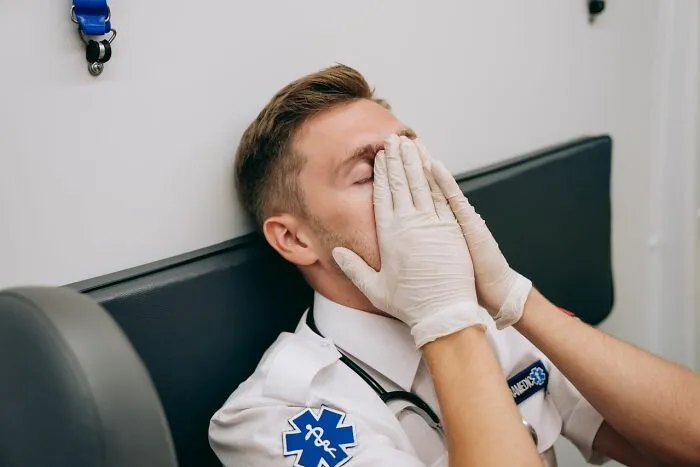People Don’t Realize ER Stands For ‘Emergency Room’ And Came With These 53 Ridiculous Complaints