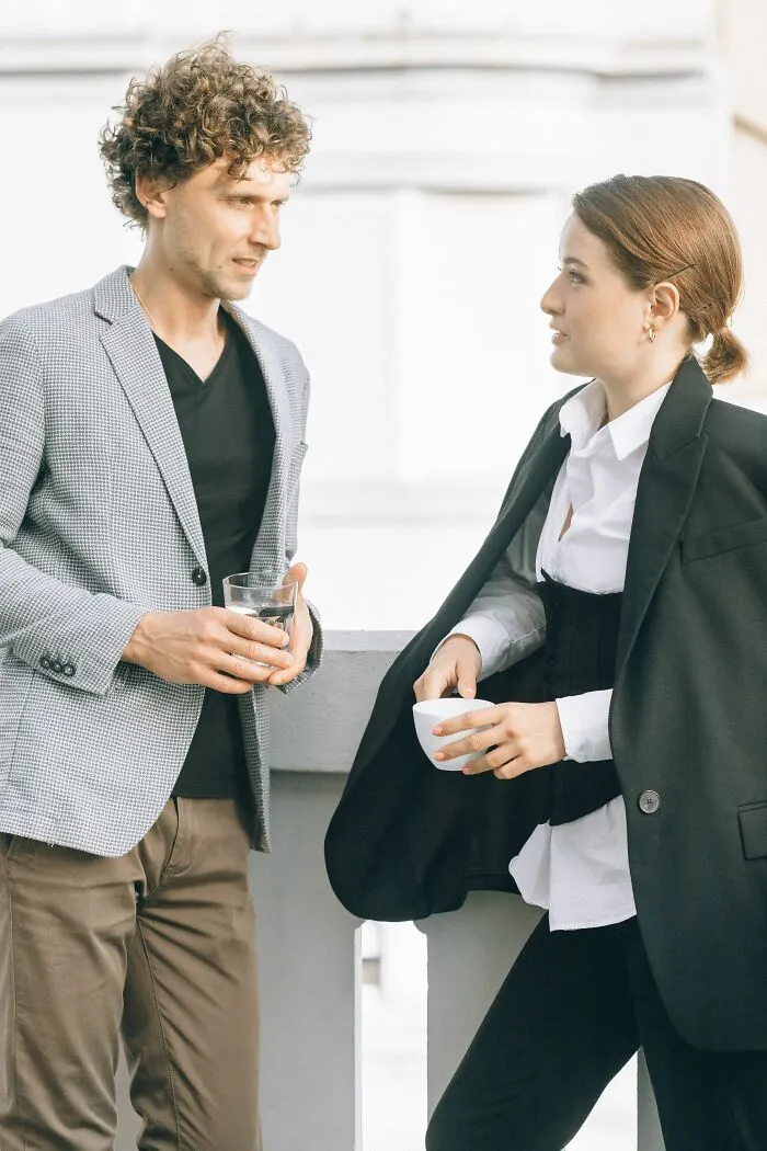 “Really Grinds My Gears”: 67 Tiny Psychological “Tells” That Highly Observant People Always Notice