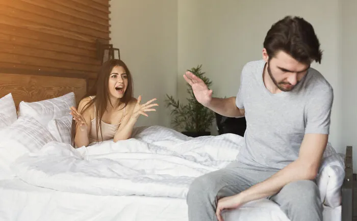 40 People Dated Someone Attractive Enough To Ignore Every Dealbreaker Until It Was Too Late