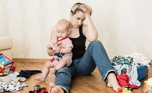 Sister Outs Woman To Homophobic Parents, Shocked When She Won't Help Raise Her Kids Years Later