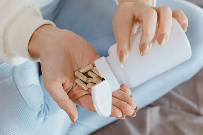 “Storage. Total Scams”: 40 Employees Share How The Industries They Work In Are Scamming People