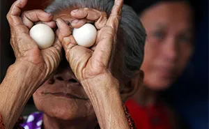 75 Brilliant Street Photos That Prove Perfect Timing Is Everything