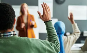 A History Teacher Can’t Accept She’s Wrong After An 8th Grader Outsmarts Her, Gets Put In Her Place