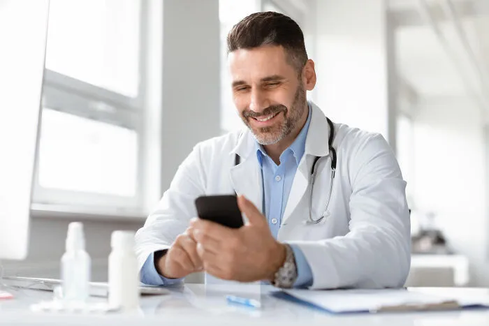 Medical Professionals Bring Up 74 Things They Stopped Doing After Seeing The Effects On Patients