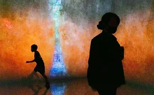 47 Perfectly Timed Photos That Won The Edge Street Photography Awards